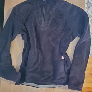 The North Face 1/4 zip